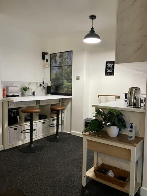 Apartamento The Studio In The Annex Potters Bar Exterior foto